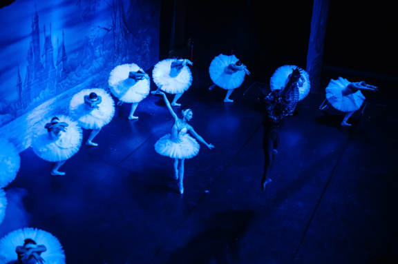 Балет "Лебединое озеро"