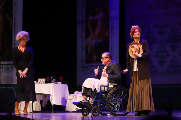 &Scy;&pcy;&iecy;&kcy;&tcy;&acy;&kcy;&lcy;&softcy; &laquo;&Lcy;&yucy;&bcy;&ocy;&vcy;&ncy;&icy;&chcy;&kcy;&icy;&raquo; - &CHcy;&icy;&tcy;&acy;